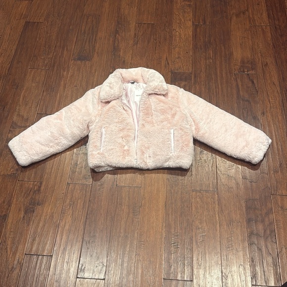 NWT! 1X Women's Pink Faux Fur Jacket - Picture 6 of 12